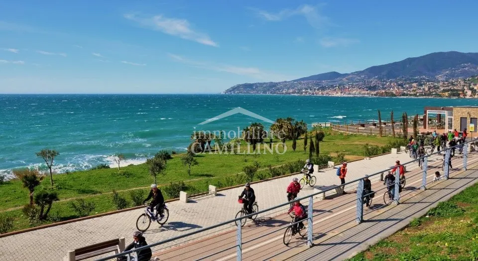 Pista Ciclabile Sanremo: 30 km tra mare, borghi e noleggio bici